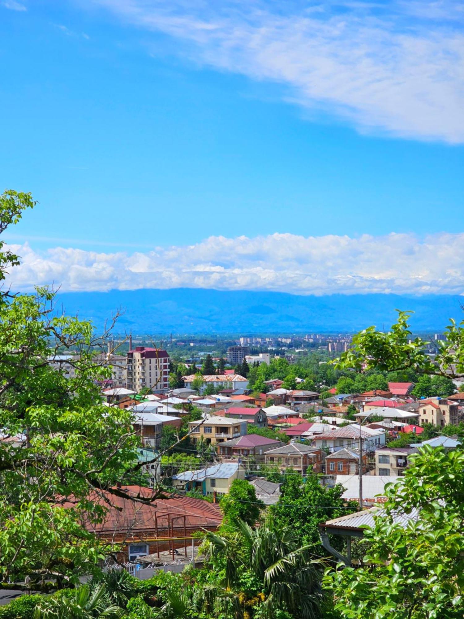 Hilltop Guest House Kʼutʼaisi Exterior foto